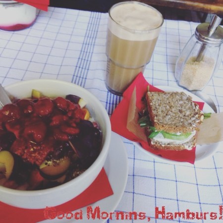 Frühstück im "Café Johanna"