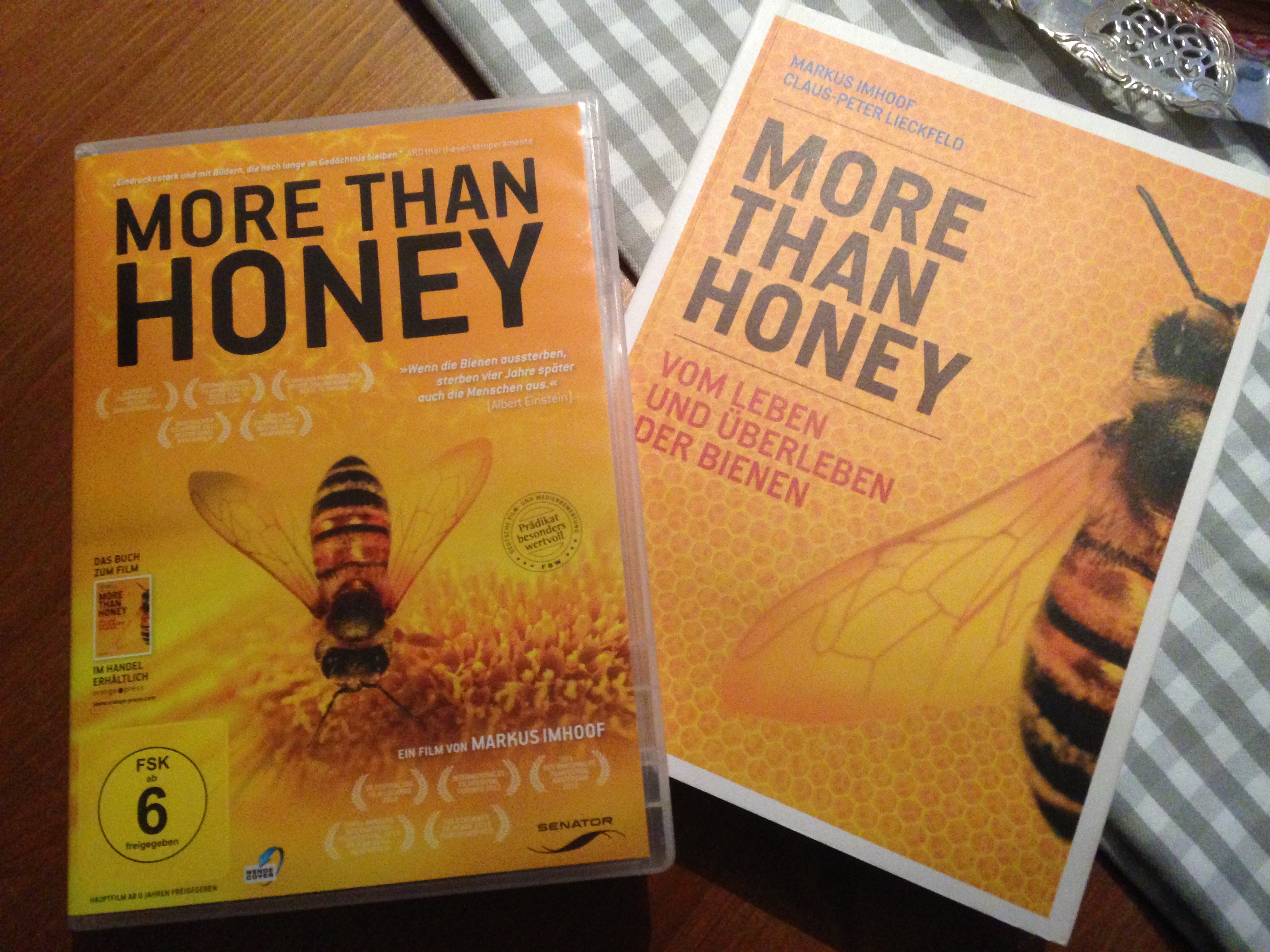 Endlich hat mir das mit den Bienchen und Blümchen mal jemand richtig erklärt: “More than honey”