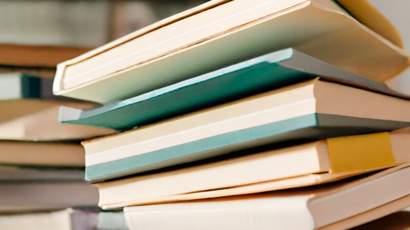 Welche Bücher ich dieses Jahr zu Weihnachten verschenken würde (mit Gewinnspiel)