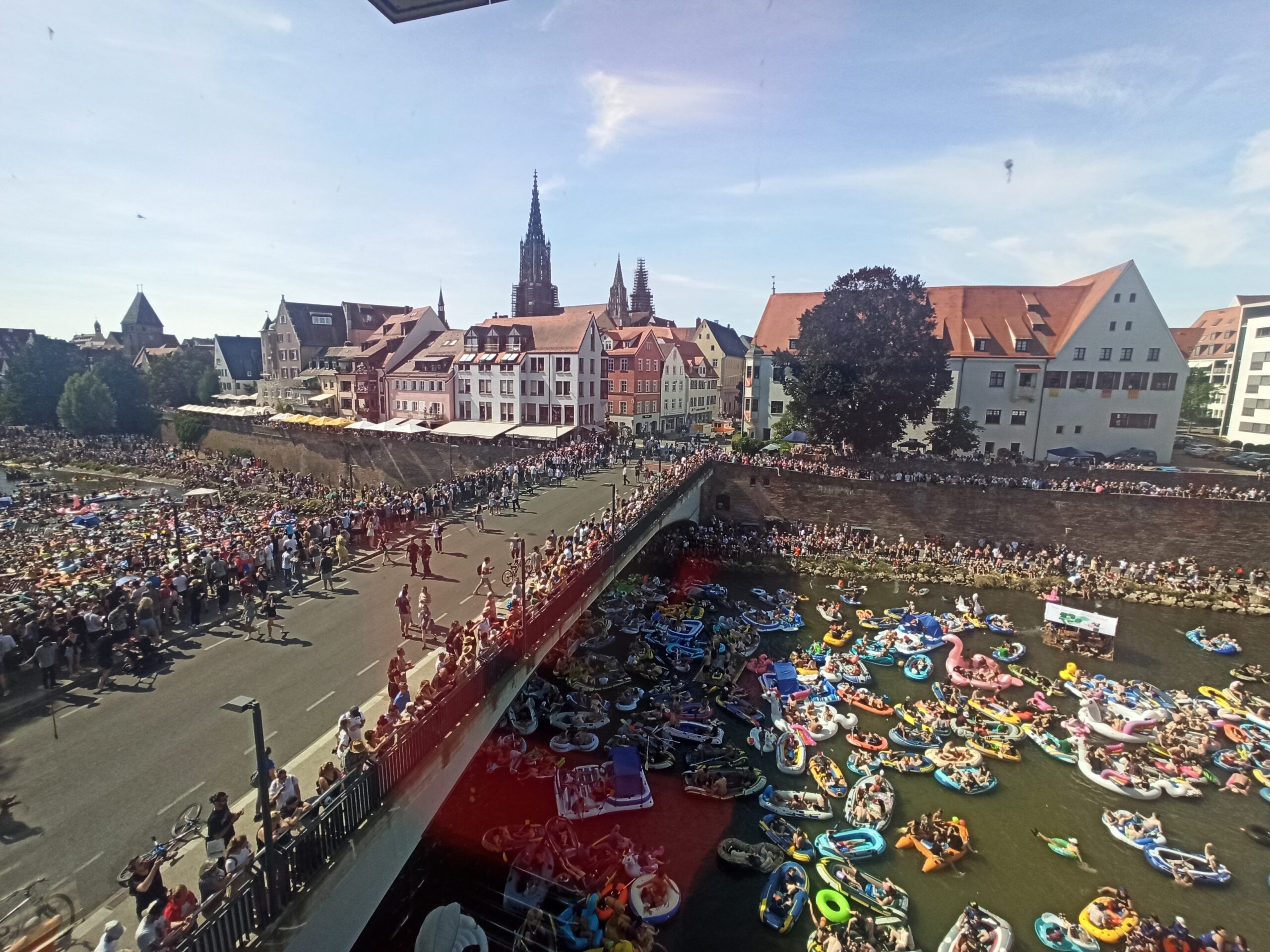 What the F*** is Nabada? – Die Tradition des Schwörmontag in Ulm