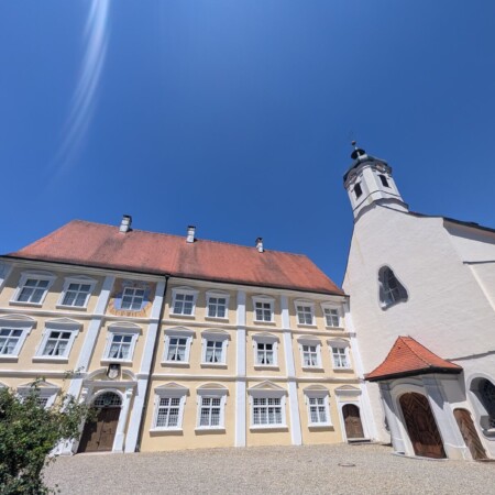 Gutenzell: Klosterkirche vom Wieskirchen-Baumeister — und ein Spaziergang ohne Programm