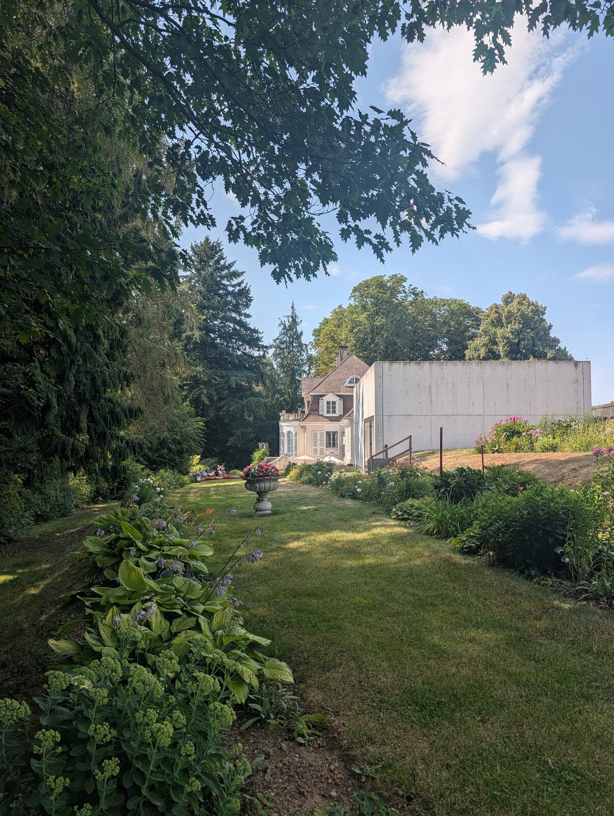 Blick ueber den Park zur Kunsthalle